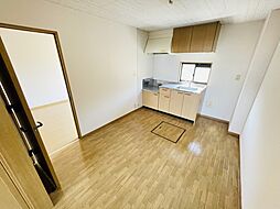 JR可部線 下祇園駅 徒歩13分の賃貸アパート 1階2LDKのリビング/ダイニング