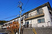 サンフィールド 2階 築31年2ヶ月の賃貸物件