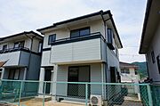 安芸長束駅より徒歩21分 築26年8ヶ月 2階建の賃貸物件