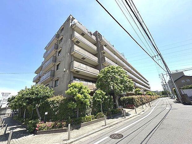 西新井大師西駅徒歩6分、平成7年築、総戸数70戸のコミュニティ