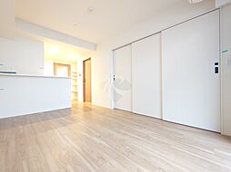 JR総武線 東中野駅 徒歩2分の賃貸マンション 2階1LDKのリビング/ダイニング