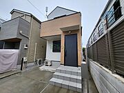 三鷹台駅より徒歩10分 築2年1ヶ月 2階建の賃貸物件