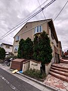 西荻窪駅より徒歩20分 築12年2ヶ月 2階建の賃貸物件