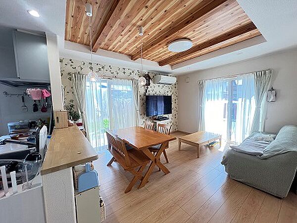 detached 岩手県滝沢市葉の木沢山
地図を見る