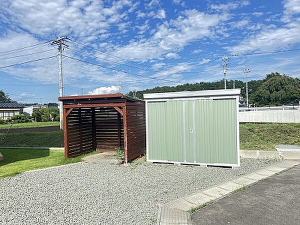 detached 岩手県滝沢市葉の木沢山
地図を見る