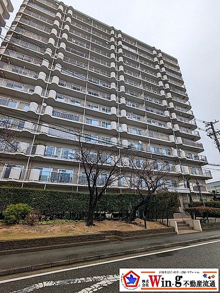 周辺には保育園・スーパー・24時間営業のディスカウントストア・ドラッグストア・郵便局・病院などあり近隣商業施設も充実しております♪