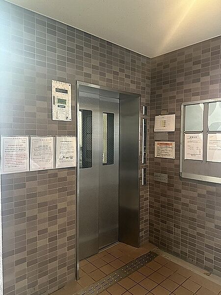 エレベーター