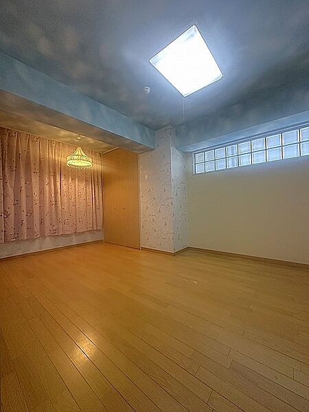 洋室約7.9帖