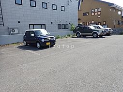 4 / 5