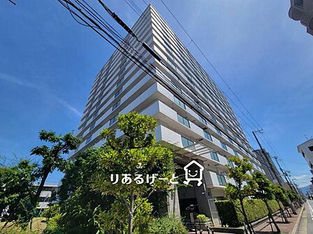 駅歩12分!生活施設充実の好立地!