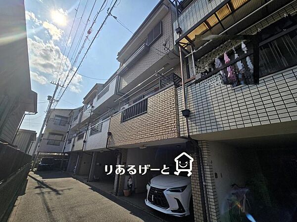 外観：327001686145