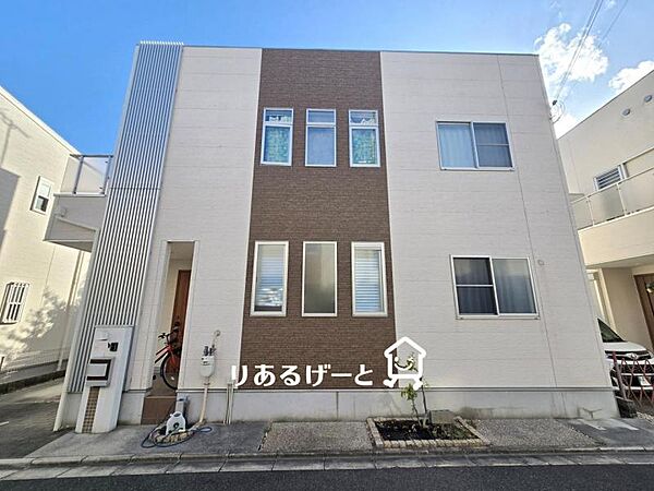 外観：327001667529