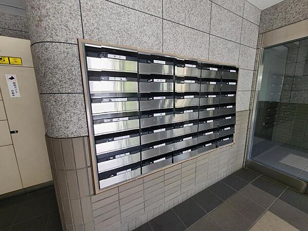 チラシなどのゴミはまったく落ちておらず、管理の良さがうかがえますね！