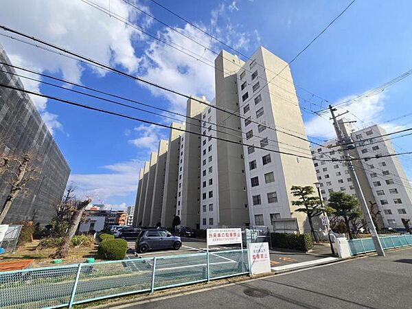 中学校が近く、部活帰りで帰宅が遅くなってしまうお子様でも安心！