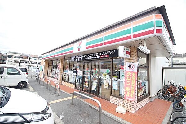 セブンイレブン　守口梶町4丁目店