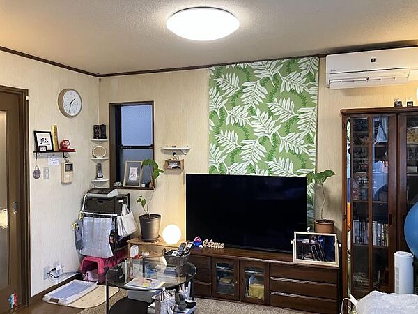 ダイニング：ご家族様での大切なお時間を刻んでください