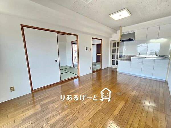 ＤＫ9．8帖：リフォーム済みで快適な空間です！