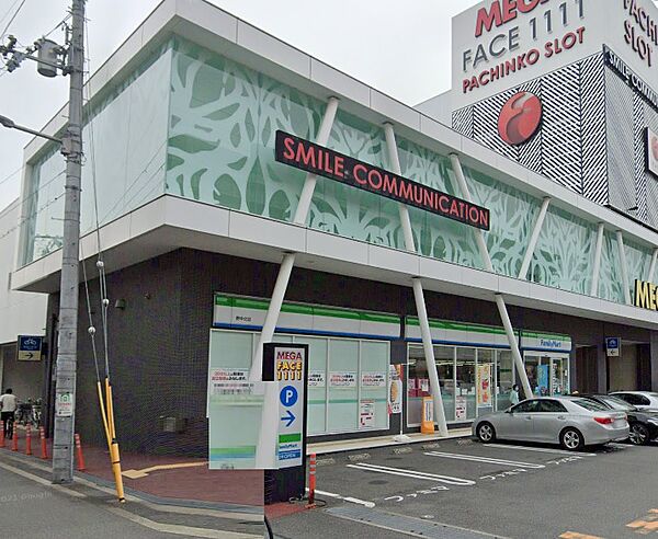 ファミリーマート 野中北店