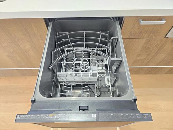 ビルトイン食洗器で場所を取らず、便利なアイテム！