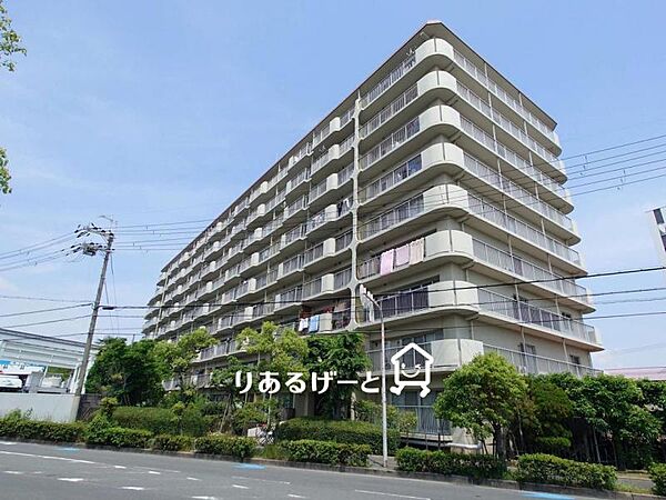 外観：327002305331