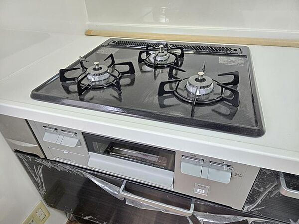 3口コンロでお料理の幅が広がりますね！