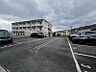 駐車場：ゆったりとした敷地内駐車場で駐車もらくらく！