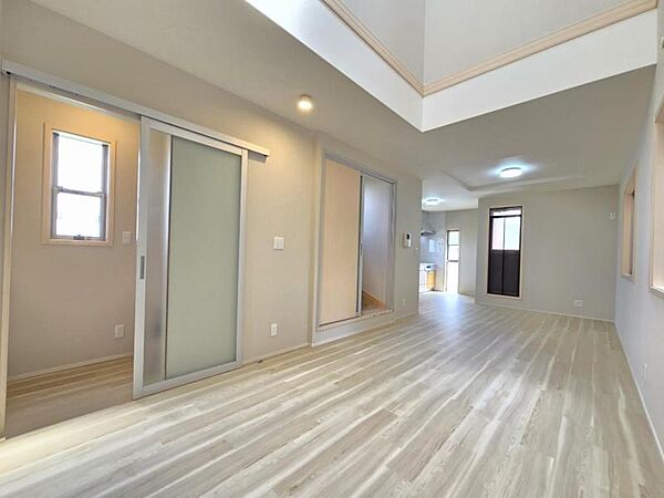 ＬＤＫ16．3帖：リフォーム済みでとても綺麗に仕上がっています！