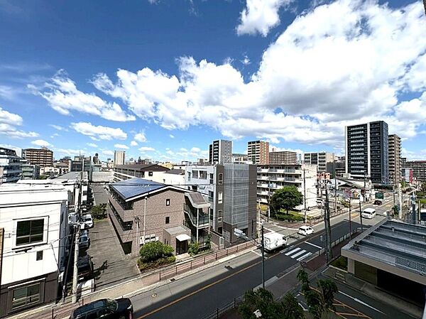 爽やかな見晴らしです。リフレッシュ気分が味わえますね。