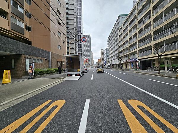 人気の御堂筋沿線です！