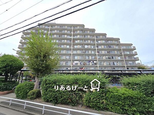 外観：327002365720