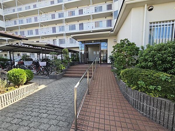 エレベーター完備！お荷物があるときにも嬉しいですね！