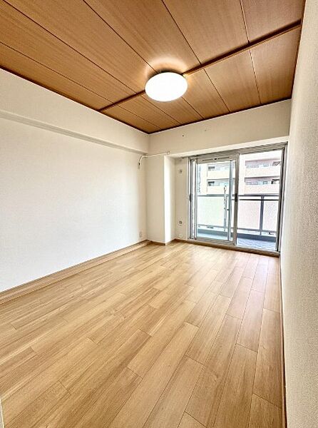 洋室6帖：洋室の中で1番広いので、主寝室としてもおすすめです。