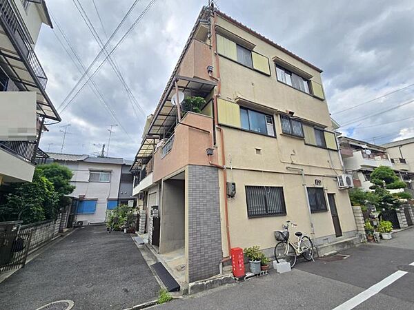 買物施設充実の好立地！