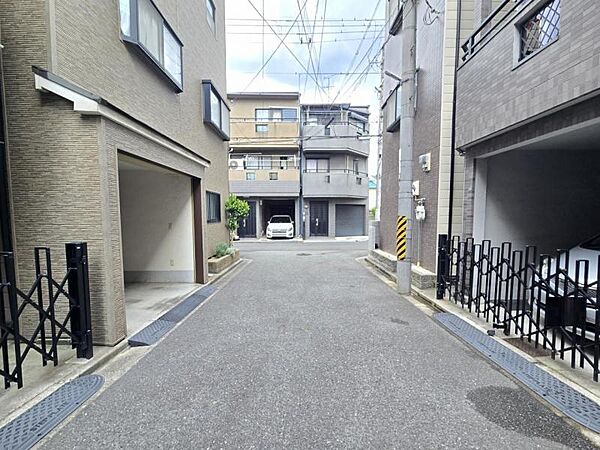 車通りの少ない立地で小さなお子様やご年配の方にも安心！