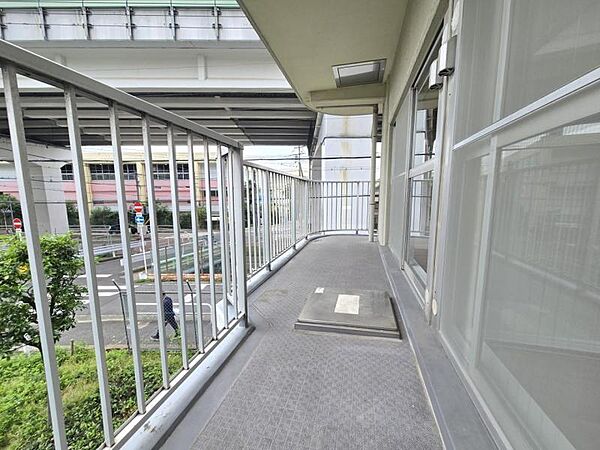 洗濯物干しスペースは十分なスペースを確保できています！