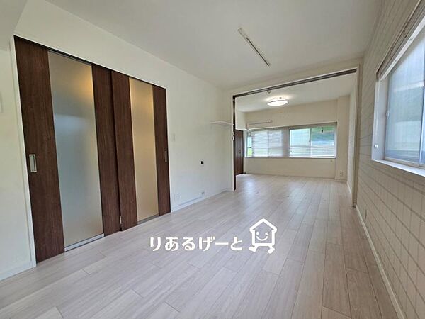 ＬＤＫ11帖：リフォーム済みでとても綺麗に仕上がっています♪