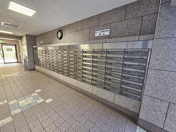 チラシなどのゴミはまったく落ちておらず、管理の良さがうかがえますね！