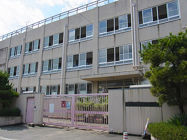 弥刀東小学校