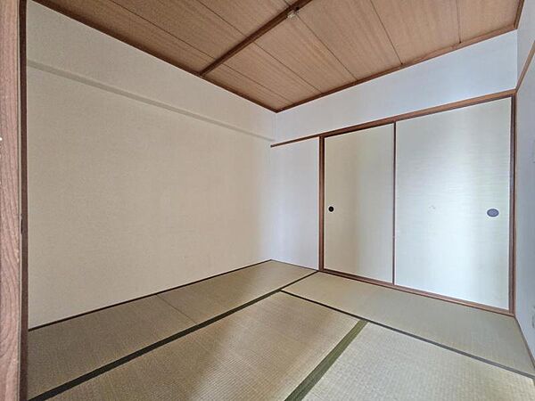 和室4．5帖：あるとやっぱり落ち着きますよね♪
