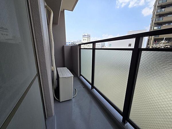 北向きのバルコニーです！しっかりと陽の光が当たりますね！