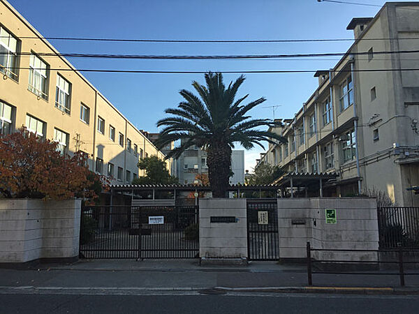 旭東中学校
