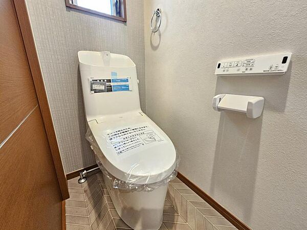 トイレが2ヶ所にあるので複数人でも快適に暮らせます