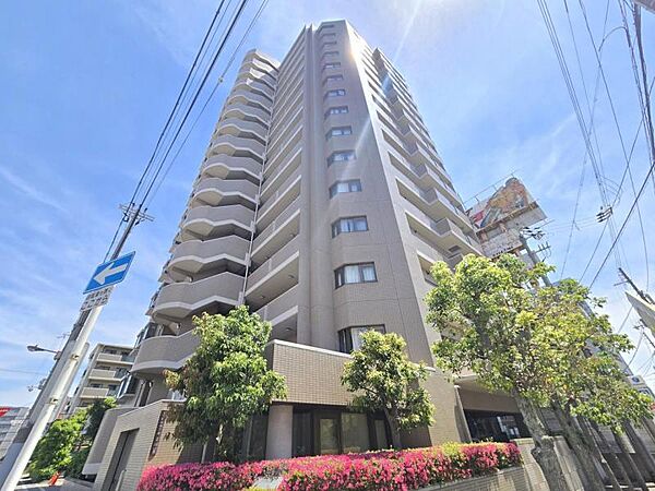 42世帯が集うオートロックマンション！