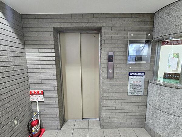 防犯カメラ付のエレベーターは安心ですね！