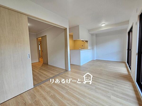 ＬＤＫ：家族団らんのひと時をお過ごしください!
