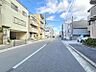 駐車場：段差の少ない平坦地は日常の生活も送りやすいですね！