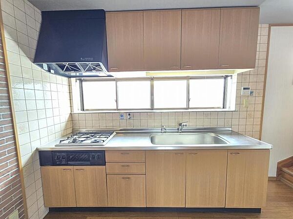 家族の健康を守る、愛情込めた料理をこのキッチンで作ってください！