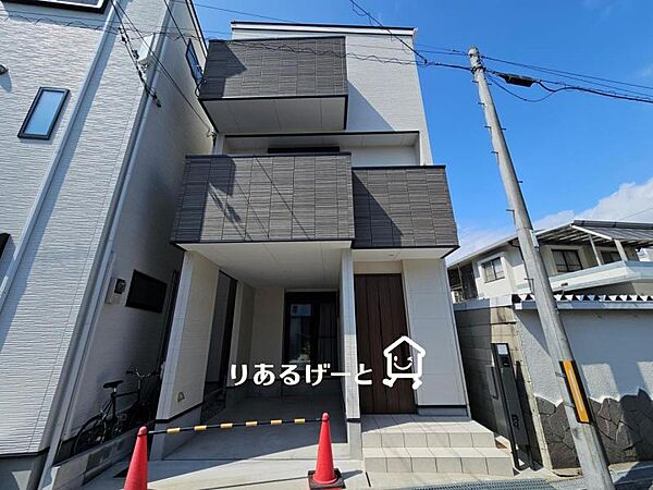 外観：327002796428