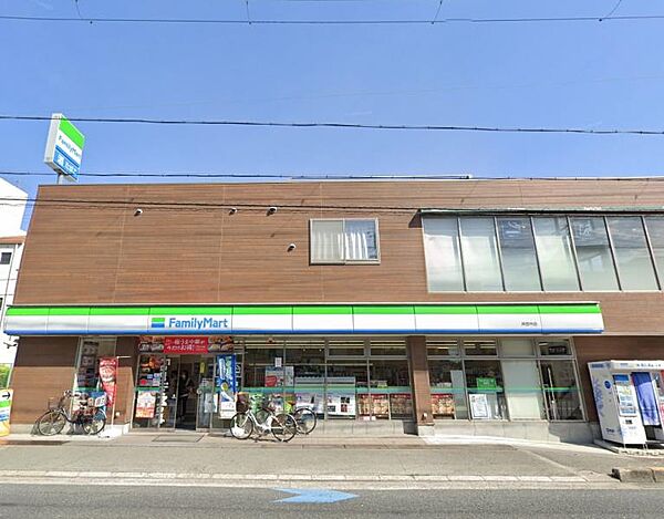 ファミリーマート 岸部中店