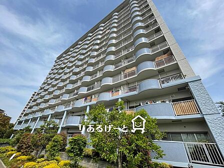 大切なペットと暮らせるマンションです！近くに公園もあるので、ペットにとってもうれしい環境ですね！